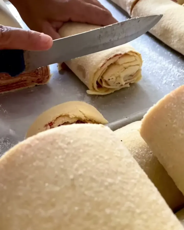 Bolo de Rolo — Doce Senhorita