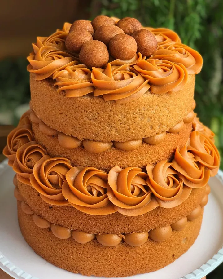 Naked Cake