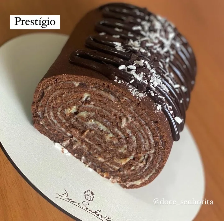 Bolo de rolo Prestígio — Doce Senhorita